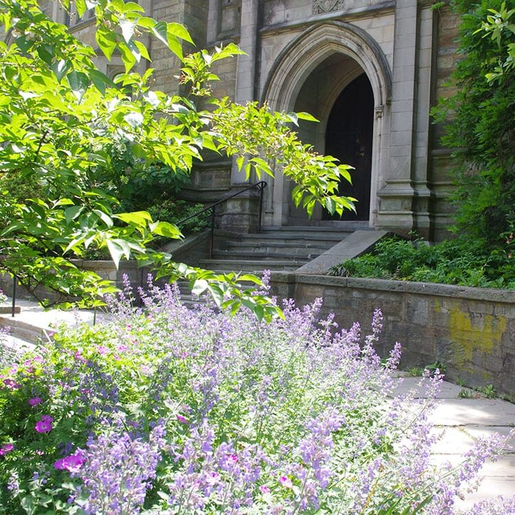 grounds_WalkerGarden